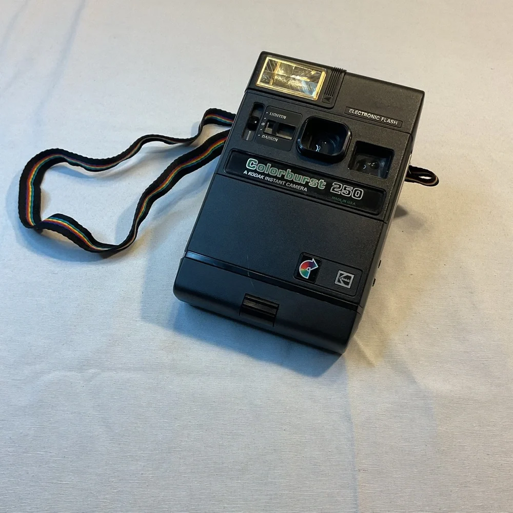 Kodiac Colorburst 250 Slide Flash Bulb, Colorful Neck Strap Camera Vintage Retro
